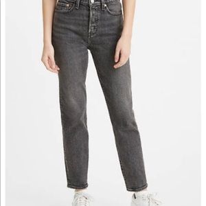 Levis Wedgie ankle
